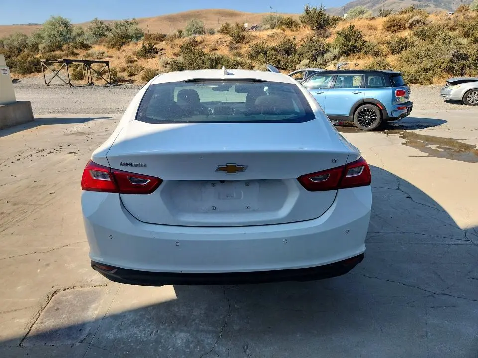 2024 CHEVROLET MALIBU LT  