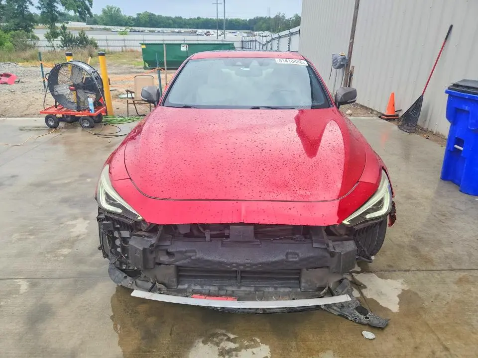 2017 INFINITI Q60 RED SPORT 400  