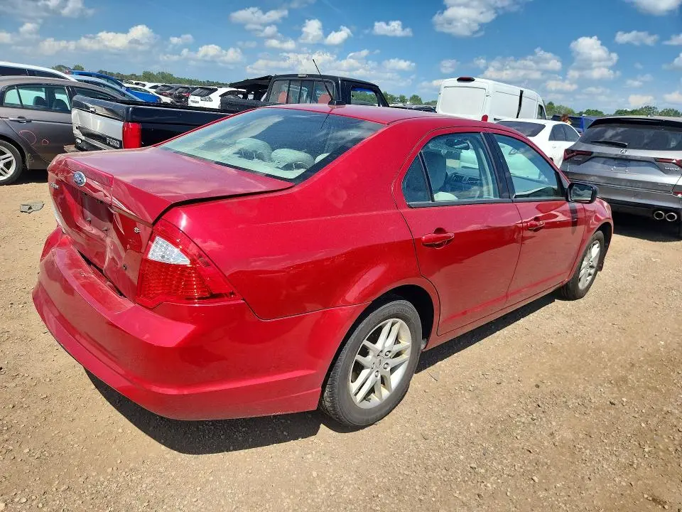 2010 FORD FUSION S  