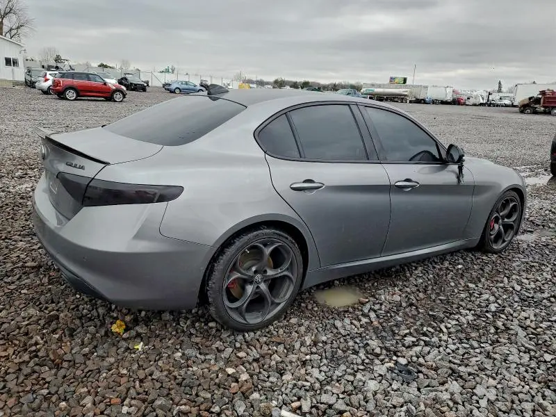2019 ALFA ROMEO GIULIA   
