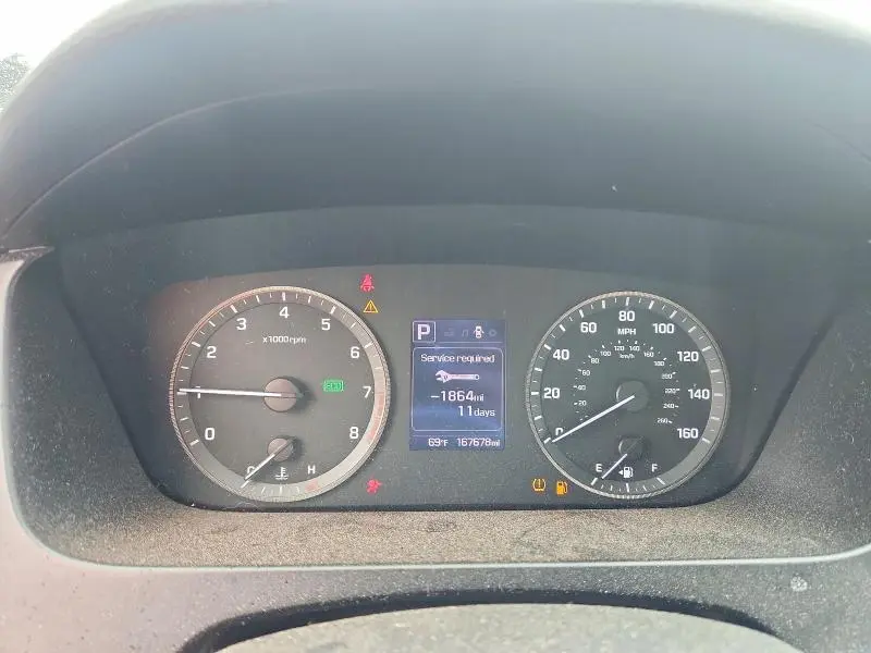2017 HYUNDAI SONATA SE  