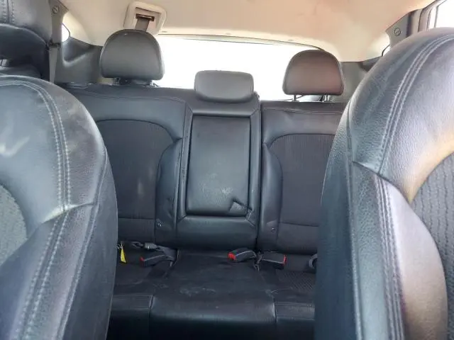2011 HYUNDAI TUCSON GLS  