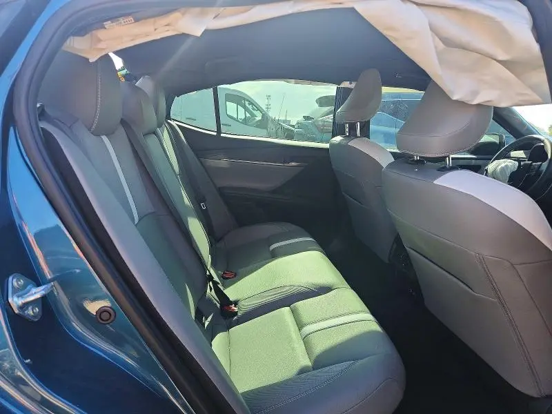 2025 TOYOTA CAMRY   