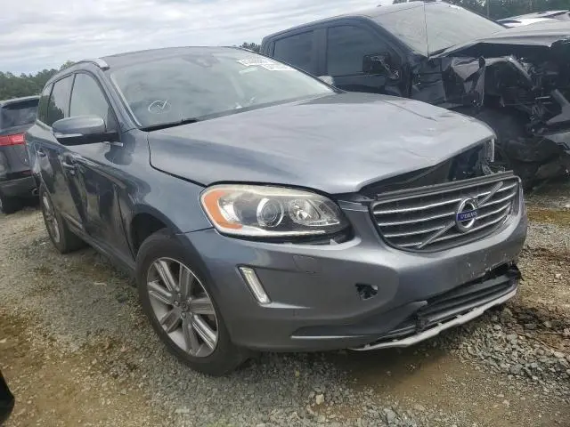 2017 VOLVO XC60 T5 INSCRIPTION  