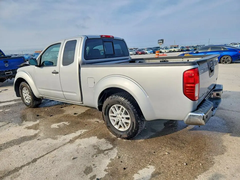 2016 NISSAN FRONTIER SV V6  