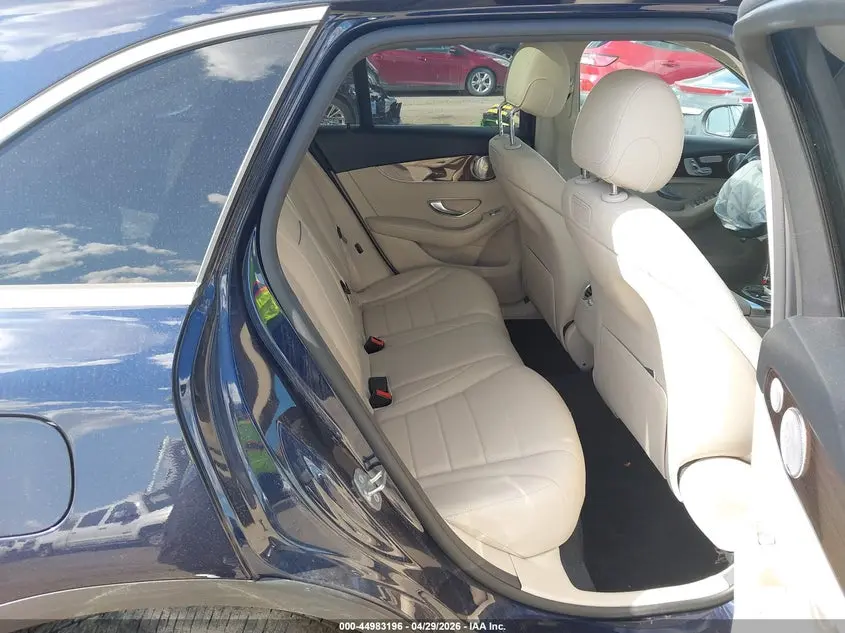 2019 MERCEDES-BENZ GLC 300 4MATIC