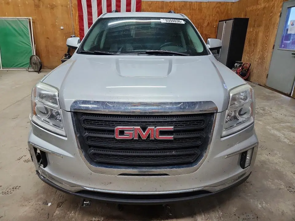 2017 GMC TERRAIN SLE  