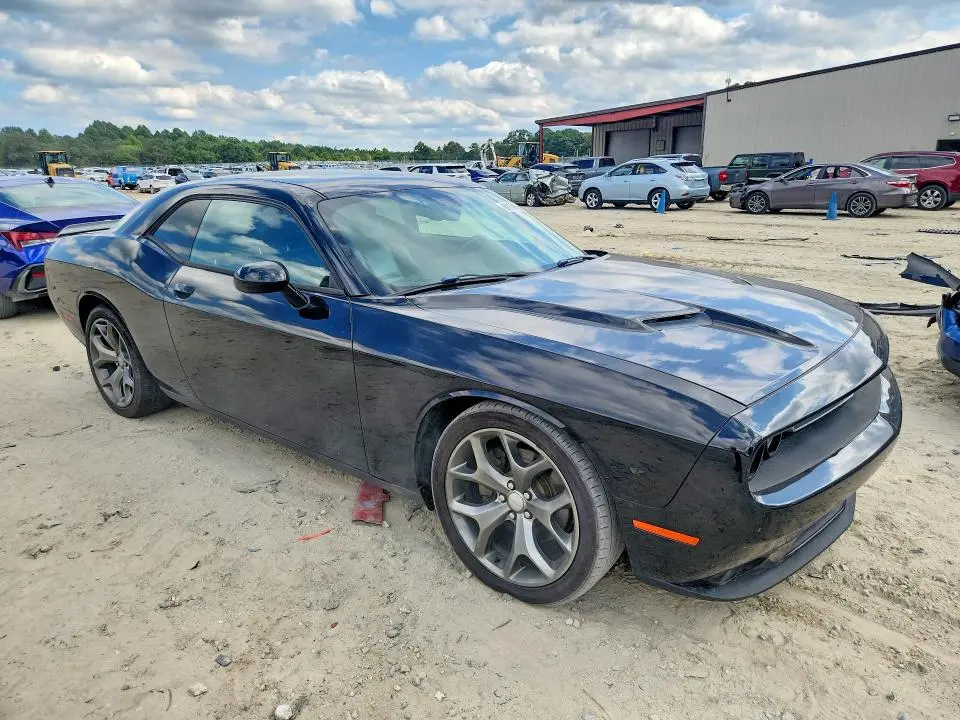 2015 DODGE CHALLENGER SXT PLUS  