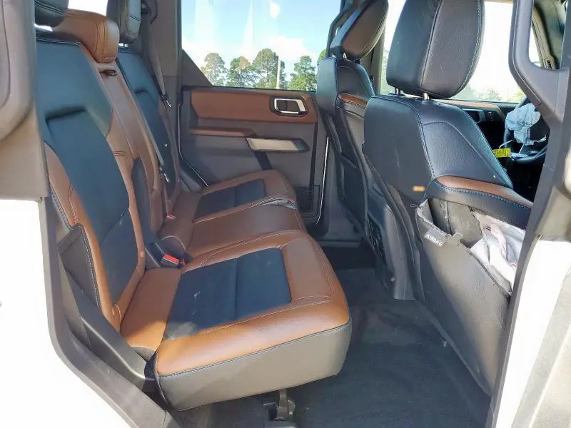 2023 FORD BRONCO BASE  