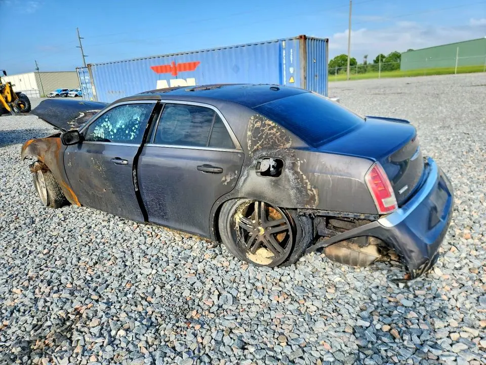 2013 CHRYSLER 300   