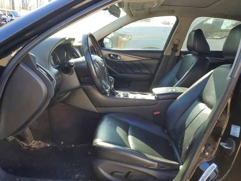 2015 INFINITI Q50 BASE  