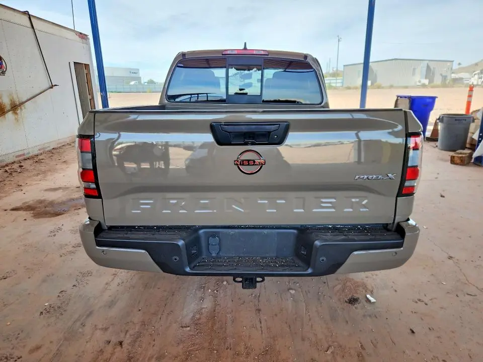 2022 NISSAN FRONTIER PRO-X  