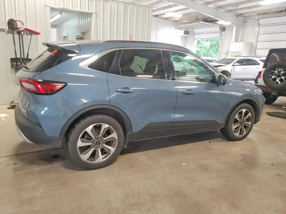 2023 FORD ESCAPE   