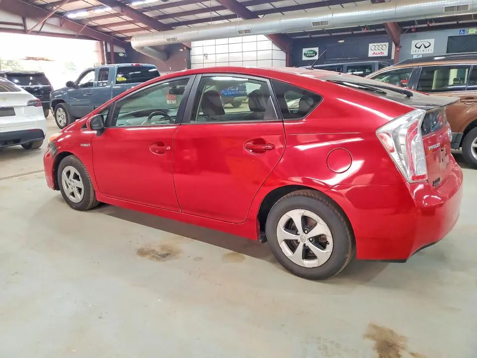 2013 TOYOTA PRIUS TWO  