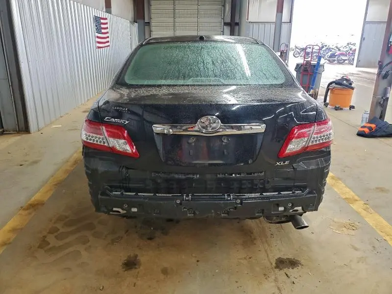 2011 TOYOTA CAMRY BASE  