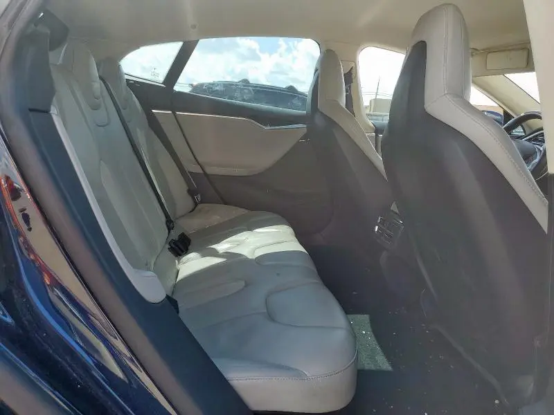 2013 TESLA MODEL S   