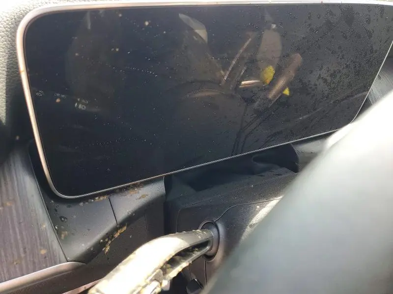 2025 MERCEDES-BENZ GLC 300  