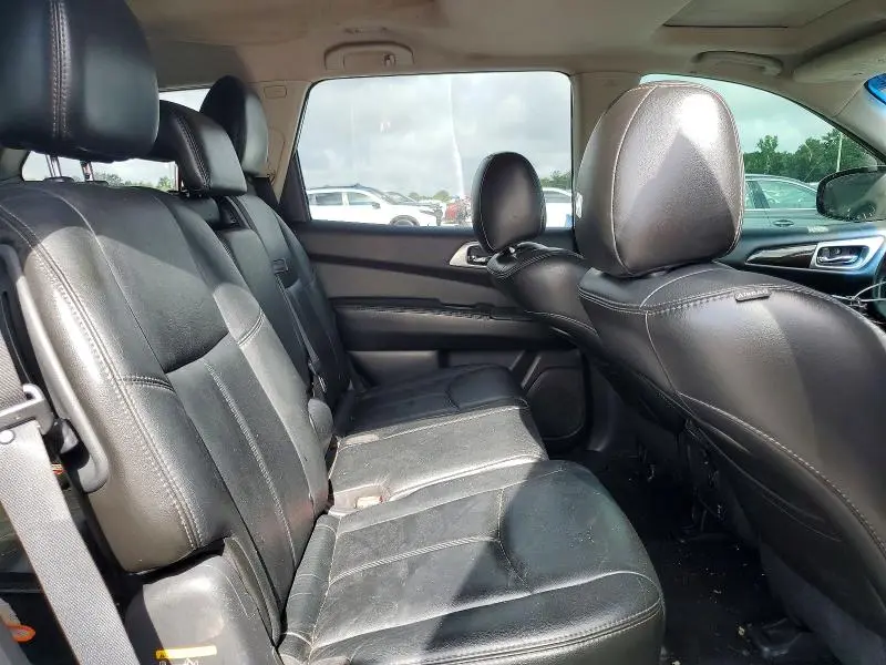 2014 NISSAN PATHFINDER SL  