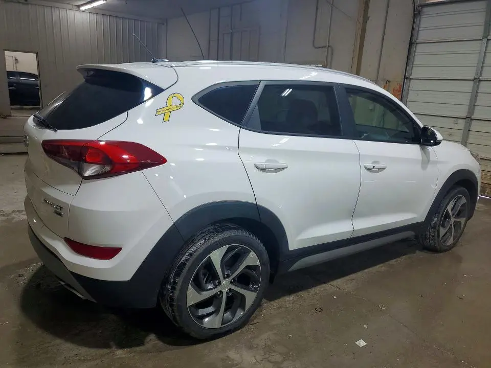 2017 HYUNDAI TUCSON SPORT  