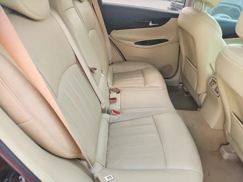 2017 INFINITI QX50 BASE  