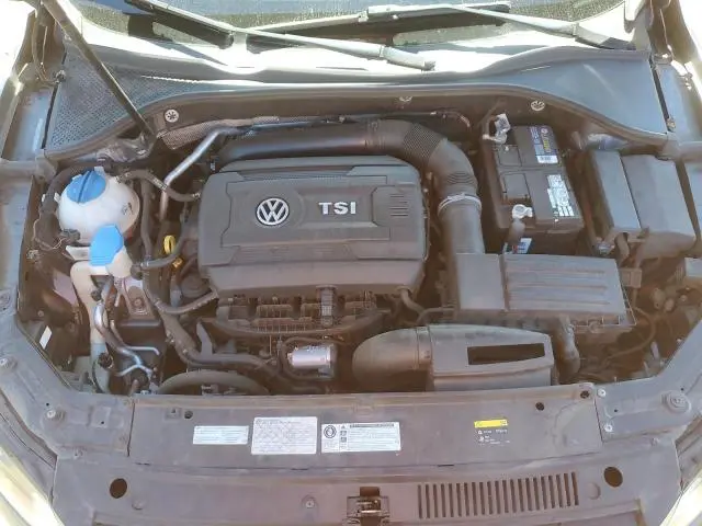 2015 VOLKSWAGEN PASSAT S  