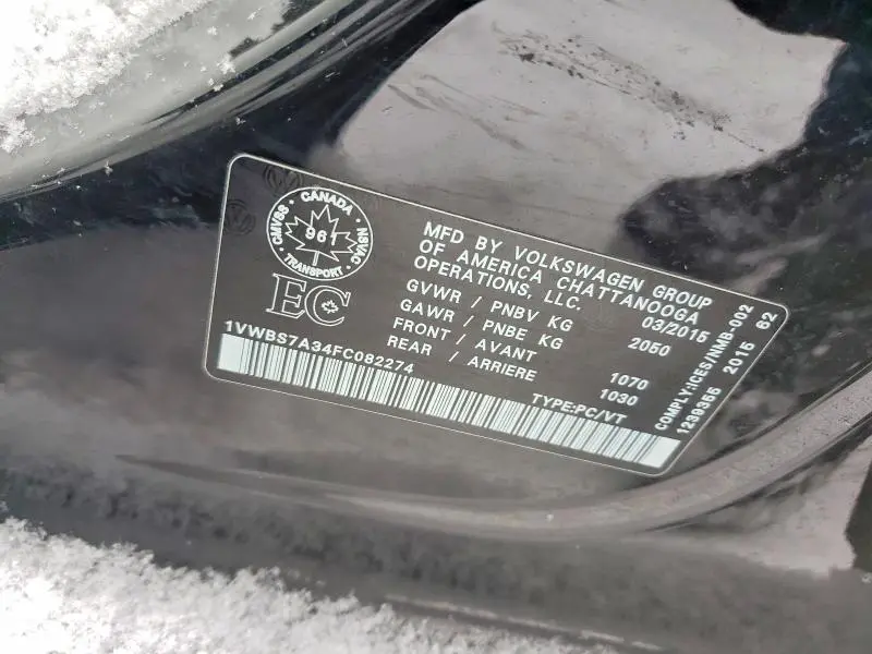 2015 VOLKSWAGEN PASSAT SE  