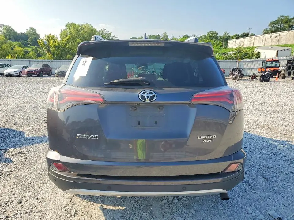 2016 TOYOTA RAV4 LE  