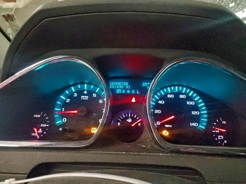 2011 CHEVROLET TRAVERSE LT  