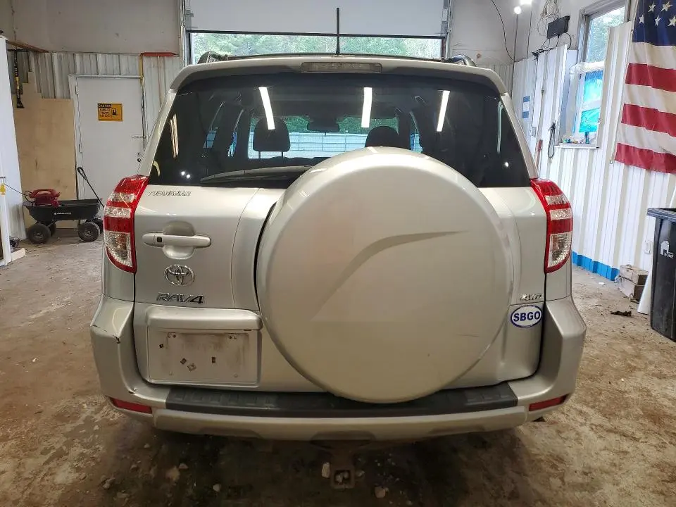 2012 TOYOTA RAV4   
