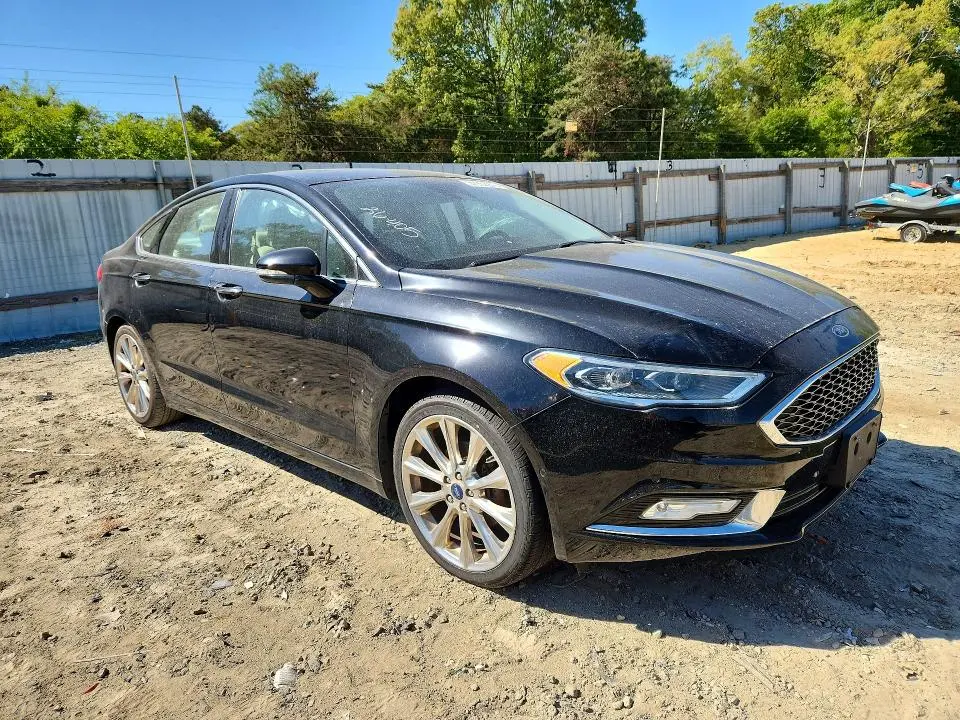 2017 FORD FUSION TITANIUM  