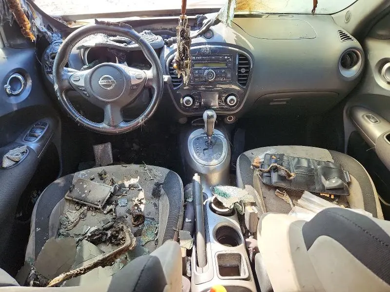 2013 NISSAN JUKE S  