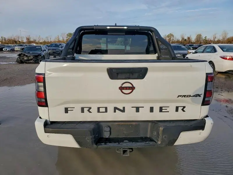 2023 NISSAN FRONTIER S  