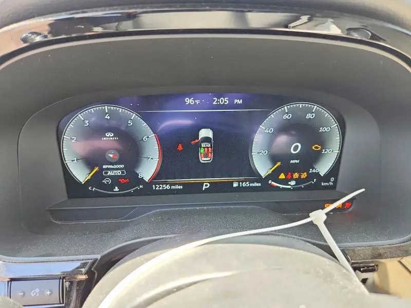 2025 INFINITI QX60 LUXE  