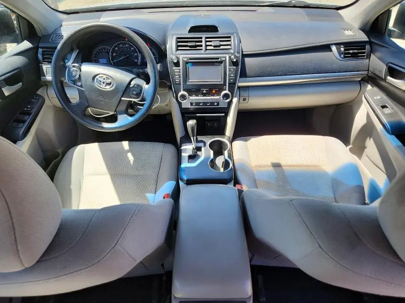 2013 TOYOTA CAMRY LE  