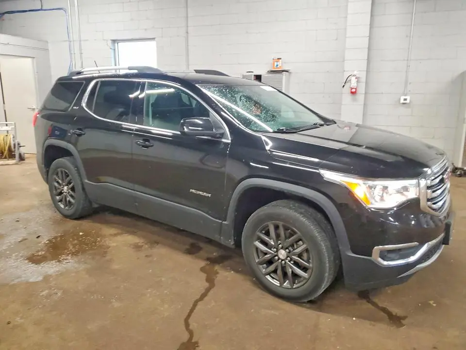 2017 GMC ACADIA SLT-1  