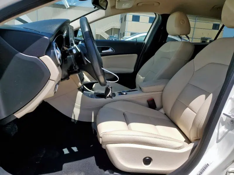 2021 MERCEDES-BENZ GLA 250  