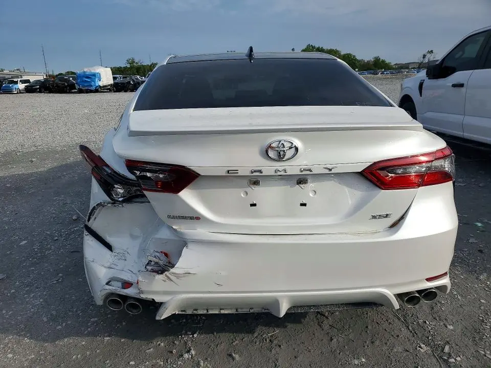 2022 TOYOTA CAMRY XSE  