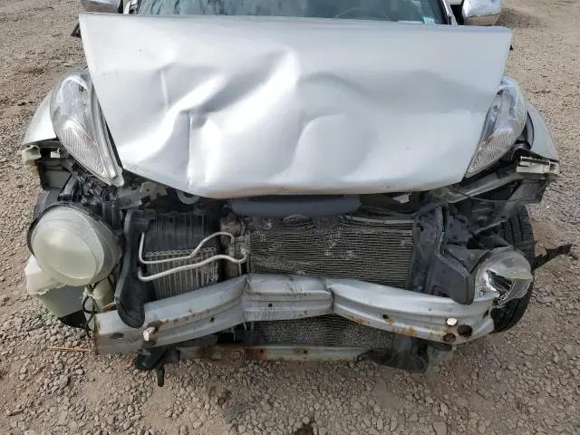 2011 NISSAN JUKE S  