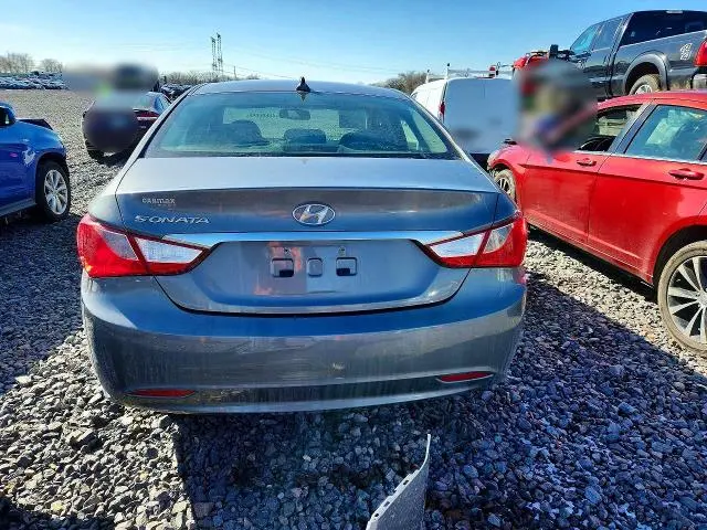 2012 HYUNDAI SONATA GLS  