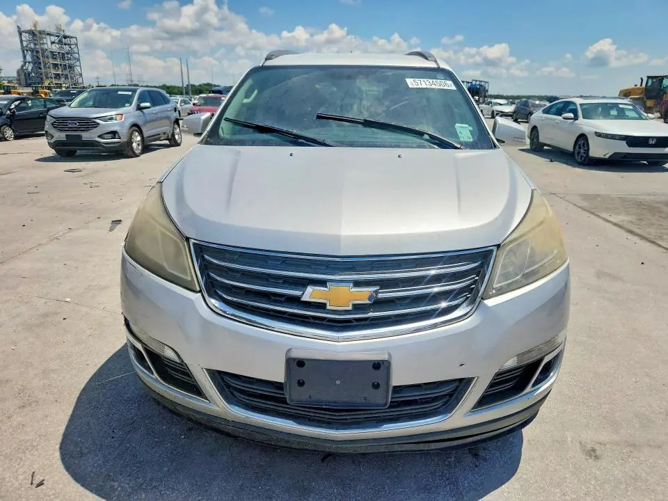 2016 CHEVROLET TRAVERSE LT  
