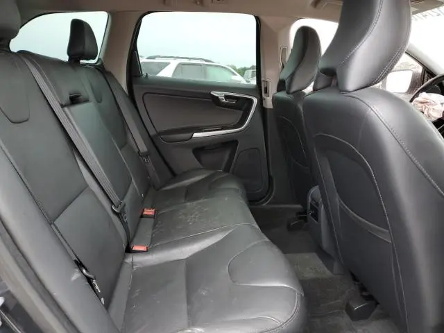 2016 VOLVO XC60 T5 PREMIER  