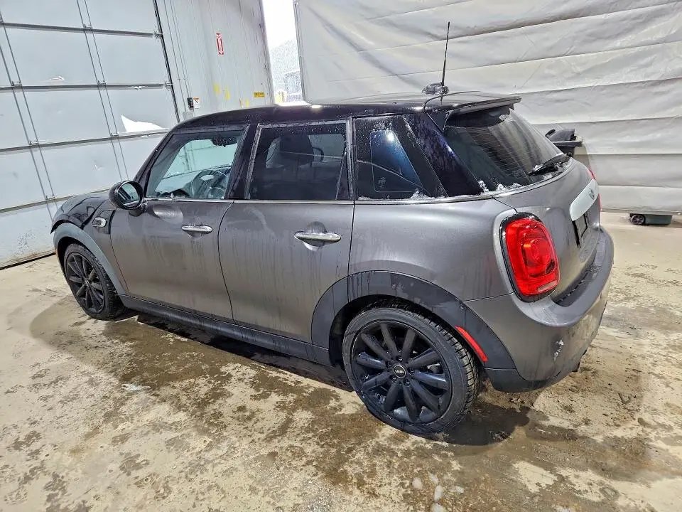 2015 MINI COOPER   