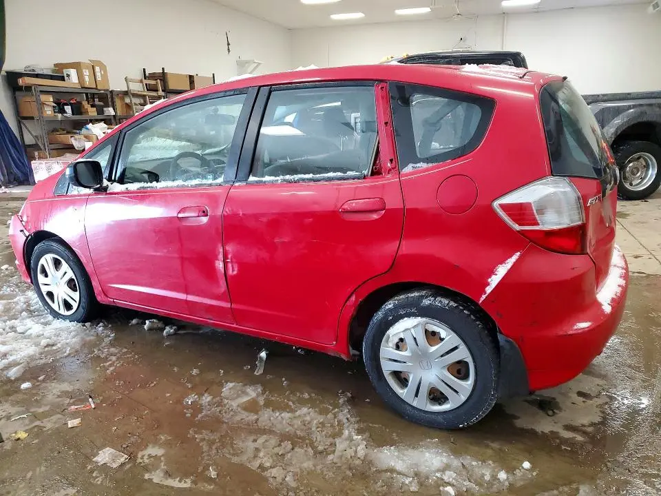 2011 HONDA FIT   