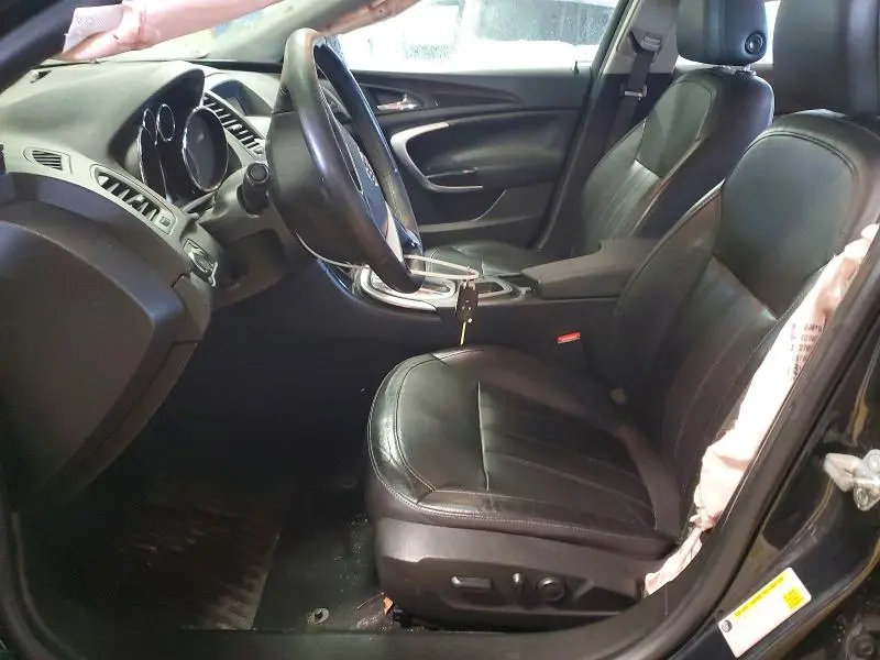 2011 BUICK REGAL CXL  