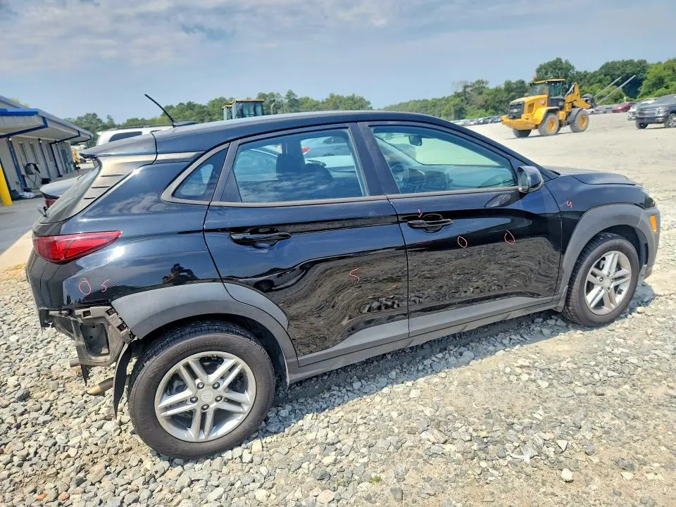 2020 HYUNDAI KONA SE  