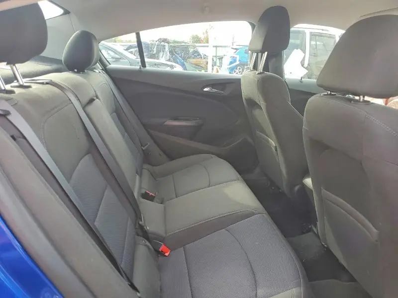 2018 CHEVROLET CRUZE LT  