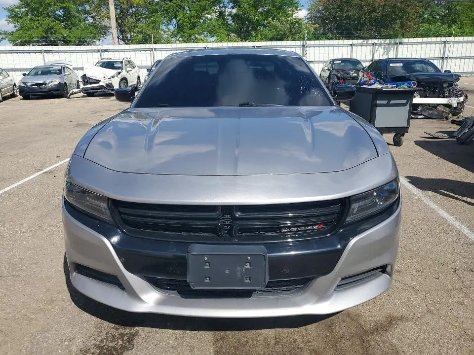 2017 DODGE CHARGER SXT  