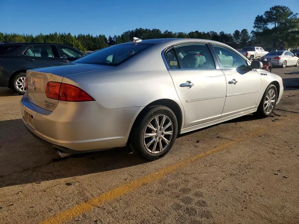2011 BUICK LUCERNE CXL  