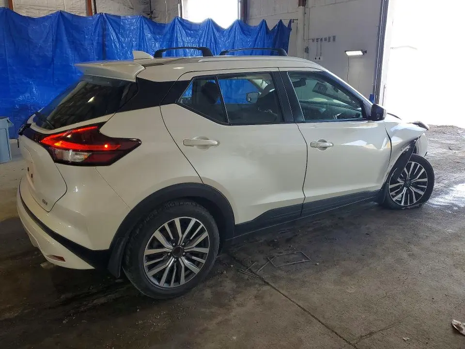 2022 NISSAN KICKS SV- R & D- CLN TITLE- PRI FLEET
