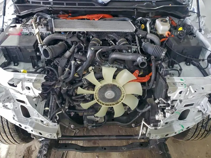 2024 TOYOTA TUNDRA CREWMAX LIMITED  